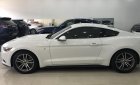 Ford Mustang 2017 - Cần bán xe Ford Mustang sản xuất 2017, màu trắng, nhập khẩu nguyên chiếc