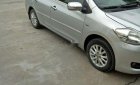 Toyota Vios 2010 - Bán xe Toyota Vios đời 2010, màu bạc, xe gia đình giá cạnh tranh