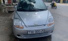 Chevrolet Spark 2014 - Cần bán gấp Chevrolet Spark sản xuất năm 2014, màu bạc