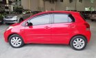 Toyota Yaris 2011 - Bán xe Yaris 2011 nhập Thái Lan, nhỏ nhỏ xinh xinh, màu đỏ