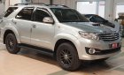 Toyota Fortuner 2016 - Bán Fortuner G 2016, màu bạc máy dầu, số sàn, giảm liền tay 30tr cho khách đến xem xe