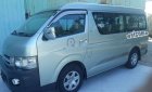 Toyota Hiace    2010 - Cần bán gấp Toyota Hiace đời 2010, giá 450tr