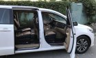 Kia Sedona 2017 - Cần bán lại xe Kia Sedona năm sản xuất 2017 xăng 3.3, màu trắng