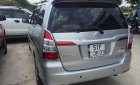 Toyota Innova 2016 - Bán Toyota Innova đời 2016, màu bạc, số sàn