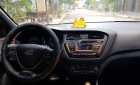 Hyundai i20 Active AT  2016 - Cần bán Hyundai i20 Active AT đời 2016, màu bạc, xe nhập