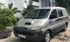 Hyundai Starex 2004 - Bán xe Hyundai Starex 2004, màu bạc, nhập khẩu nguyên chiếc