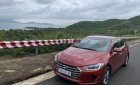 Hyundai Elantra AT 2018 - Bán Hyundai Elantra AT năm 2018, màu đỏ