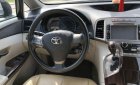 Toyota Venza    2011 - Cần bán lại xe Toyota Venza đời 2011, màu đen, xe nhập như mới, giá 635tr