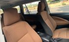 Toyota Innova  MT 2017 - Cần bán gấp Toyota Innova MT năm 2017 như mới, giá tốt