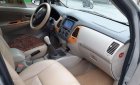 Toyota Innova   2011 - Bán Toyota Innova 2011, màu bạc, xe gia đình