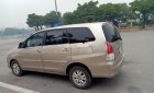 Toyota Innova   2010 - Cần bán Toyota Innova sản xuất năm 2010, màu vàng, chính chủ, giá tốt