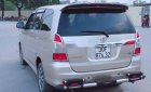 Toyota Innova    2014 - Cần bán gấp Toyota Innova sản xuất 2014 xe gia đình, 430 triệu