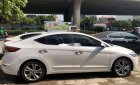 Hyundai Elantra 2017 - Bán ô tô Hyundai Elantra năm sản xuất 2017, màu trắng, giá tốt