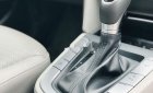 Hyundai Elantra 2017 - Bán xe Hyundai Elantra 2.0 AT sx 2017, giá tốt