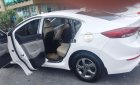 Hyundai Elantra  MT 2017 - Cần bán lại xe Hyundai Elantra MT đời 2017, màu trắng 
