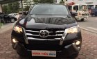 Toyota Fortuner 2019 - Cần bán lại xe Toyota Fortuner 4x2 AT sản xuất năm 2019, màu đen, nhập khẩu nguyên chiếc số tự động