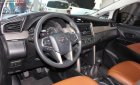 Toyota Innova 2018 - Bán xe Toyota Innova 2018, màu xám, số sàn, 685tr