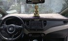 Kia Rondo   2017 - Bán Kia Rondo đời 2017, màu bạc, xe gia đình