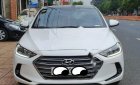Hyundai Elantra 2018 - Bán ô tô Hyundai Elantra sản xuất 2018, màu trắng xe gia đình, 525tr