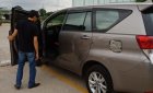 Toyota Innova E 2017 - Bán xe Toyota Innova E sản xuất 2017 chính chủ