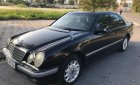 Mercedes-Benz E class E240 AT 2001 - Cần bán Mercedes E240 gia đình đời 2001, màu đen chính chủ, 188 triệu