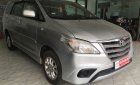 Toyota Innova 2014 - Cần bán Toyota Innova 2.0E sản xuất 2014, màu bạc, xe gia đình 