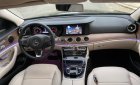 Mercedes-Benz E class E200 2017 - Bán ô tô Mercedes E200 sản xuất 2017, màu nâu còn mới