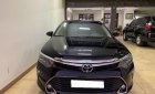 Toyota Camry 2.0E 2017 - Bán ô tô Toyota Camry 2.0E năm 2017, màu đen, số tự động