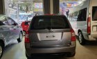 Kia Carens 2011 - Bán Kia Carens sản xuất 2011, màu xám giá chỉ 335 triệu xe còn mới