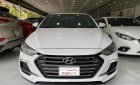 Hyundai Elantra 2018 - Bán Hyundai Elantra 1.6AT Turbo sản xuất 2018, màu trắng