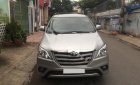 Toyota Innova   2016 - Bán xe Toyota Innova 2.0E đời 2016, màu bạc, số sàn