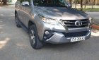 Toyota Fortuner 2017 - Cần bán Toyota Fortuner năm 2017, màu bạc, xe nhập số sàn, 890tr