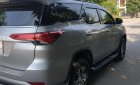 Toyota Fortuner 2017 - Cần bán Toyota Fortuner năm 2017, màu bạc, xe nhập số sàn, 890tr