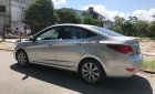 Hyundai Accent 2015 - Cần bán lại xe Hyundai Accent năm 2015, màu bạc, xe nhập