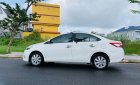 Toyota Vios 2017 - Cần bán Toyota Vios G năm sản xuất 2017, màu trắng ít sử dụng