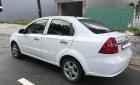 Chevrolet Aveo 2014 - Cần bán lại xe Chevrolet Aveo năm 2014, màu trắng xe máy còn chạy êm