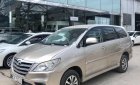 Toyota Innova 2015 - Cần bán xe Toyota Innova sản xuất năm 2015, màu bạc số sàn