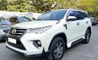 Toyota Fortuner 2018 - Bán Toyota Fortuner sản xuất 2018, màu trắng, nhập khẩu