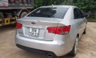 Kia Forte 2012 - Bán ô tô Kia Forte 2012, màu bạc, giá 325tr xe còn mới nguyên