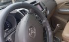 Toyota Hilux 2011 - Cần bán gấp Toyota Hilux năm 2011, màu bạc, nhập khẩu nguyên chiếc chính hãng