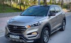 Hyundai Tucson   2017 - Bán ô tô Hyundai Tucson sản xuất năm 2017, màu xám, giá tốt