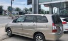 Toyota Innova 2015 - Cần bán xe Toyota Innova sản xuất năm 2015, màu bạc số sàn