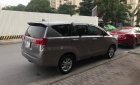 Toyota Innova 2018 - Cần bán gấp Toyota Innova đời 2018, màu nâu xe còn mới lắm