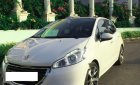 Peugeot 208 2013 - Cần bán Peugeot 208 2013, màu trắng, xe nhập, giá 560tr