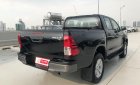 Toyota Hilux 2.4G 4x4 MT 2019 - Bán Toyota Hilux 2.4G 4x4 MT đời 2019, màu đen, nhập khẩu nguyên chiếc số sàn