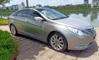 Hyundai Sonata 2011 - Bán Hyundai Sonata 2011, màu bạc, xe nhập chính hãng