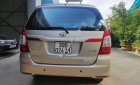 Toyota Innova 2016 - Bán Toyota Innova năm 2016, màu vàng số sàn xe còn mới lắm