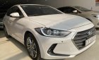 Hyundai Elantra 2.0 AT 2017 - Bán xe Hyundai Elantra 2.0 AT sản xuất 2017, màu trắng số tự động, giá chỉ 600 triệu