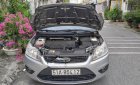 Ford Focus 2009 - Bán Ford Focus sản xuất 2009, màu bạc, giá chỉ 300 triệu xe còn mới lắm