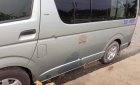 Toyota Hiace 2011 - Cần bán Toyota Hiace 2011, màu bạc, 380tr xe máy chạy êm